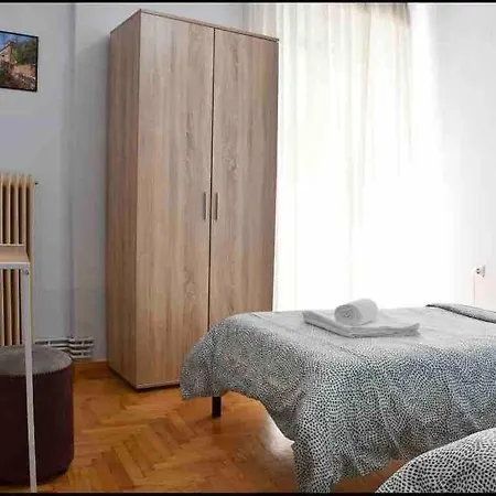 Апартаменты Jim House *